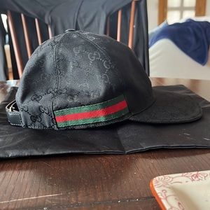 Gucci baseball cap XL